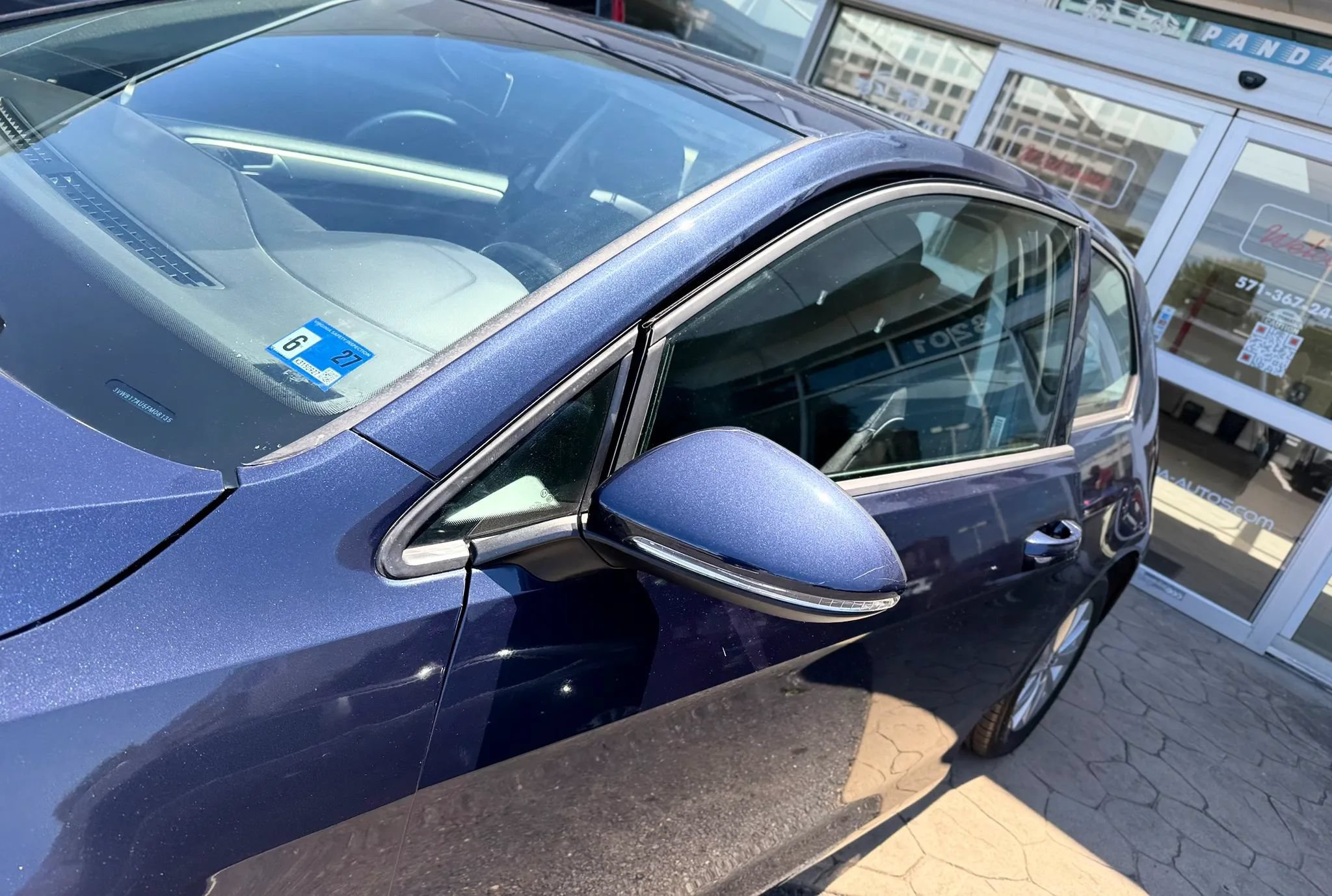 Used 2015 Volkswagen Golf S FWD image 36