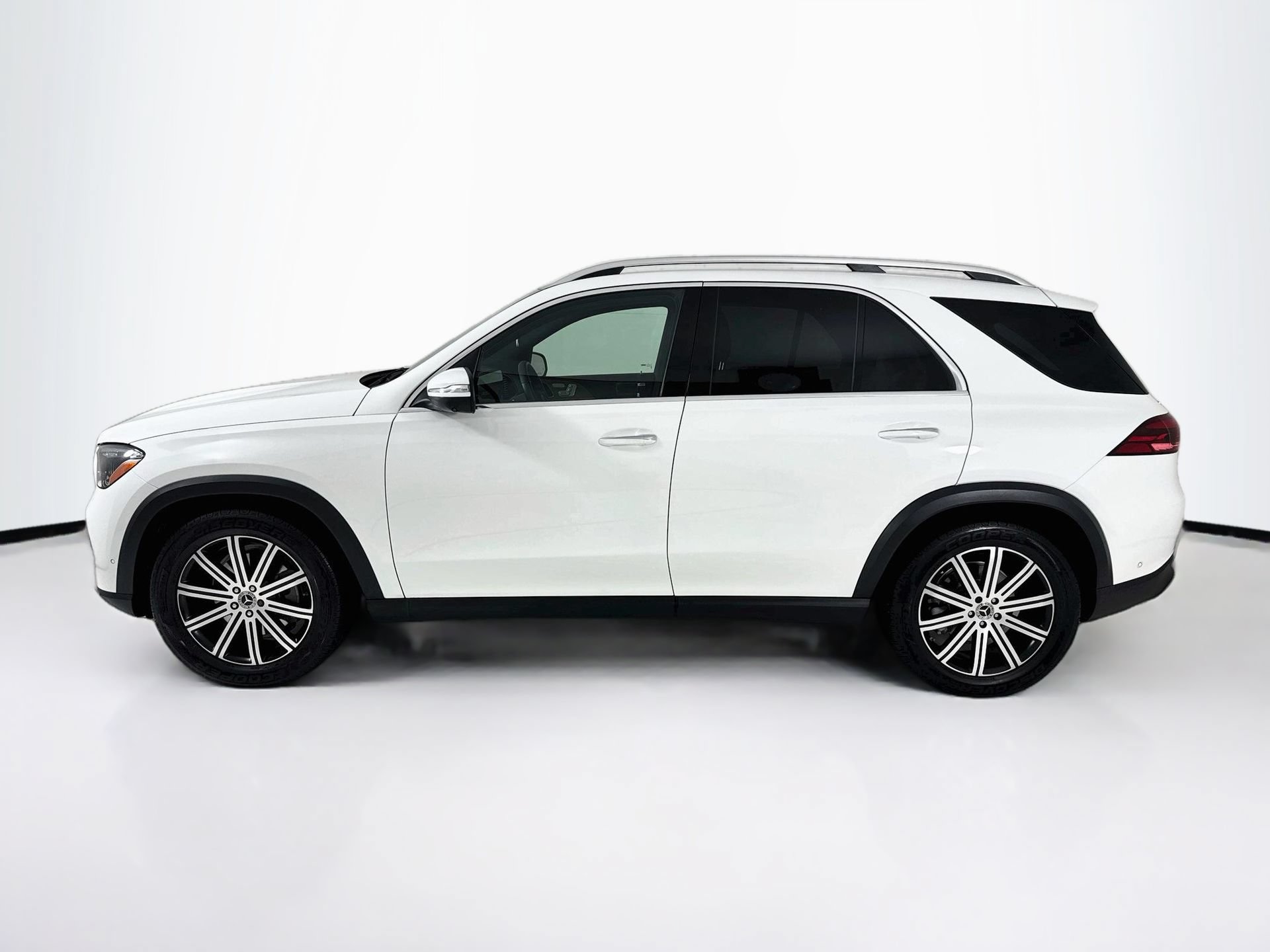 Certified 2026 Mercedes-Benz GLE 350 4MATIC image 5