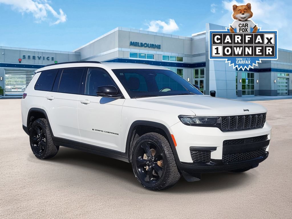 Used 2022 Jeep Grand Cherokee L Laredo image 1