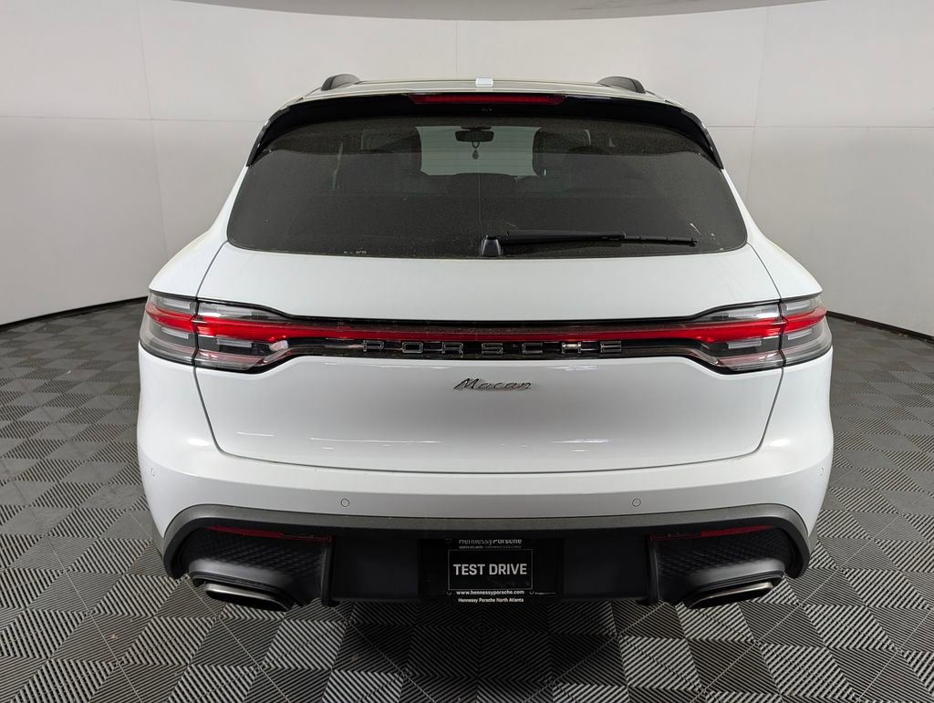 New 2026 Porsche Macan image 6