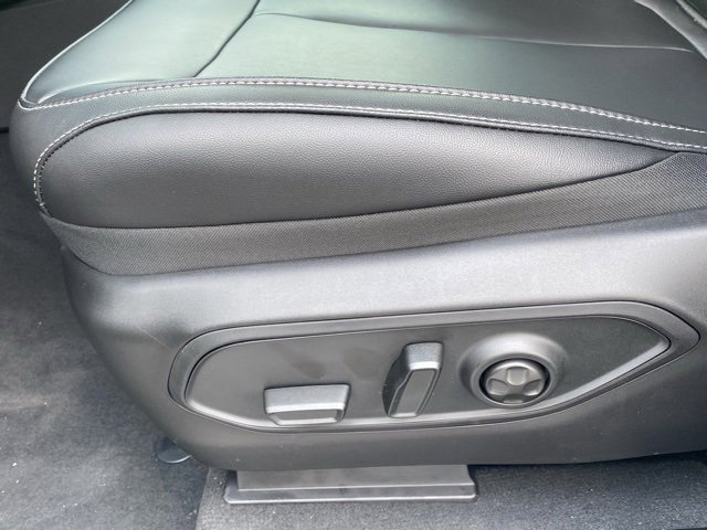 New 2025 Jeep Grand Cherokee L Limited image 17