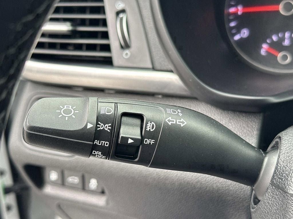 Used 2018 Kia Optima SX w/ Technology Package FWD image 40