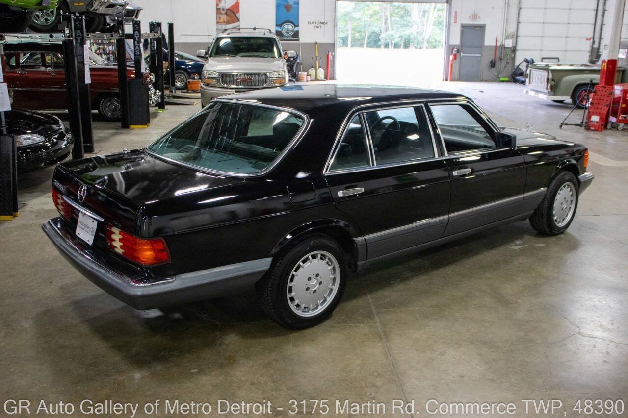 Used 1991 Mercedes-Benz 560 SEL image 7