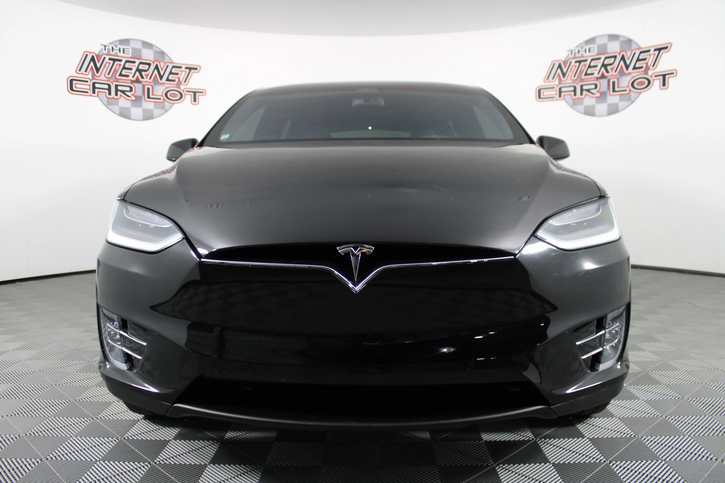 Used 2019 Tesla Model X Performance image 2