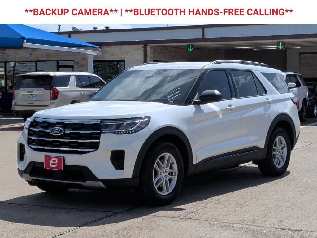 Used 2026 Ford Explorer Active image 3