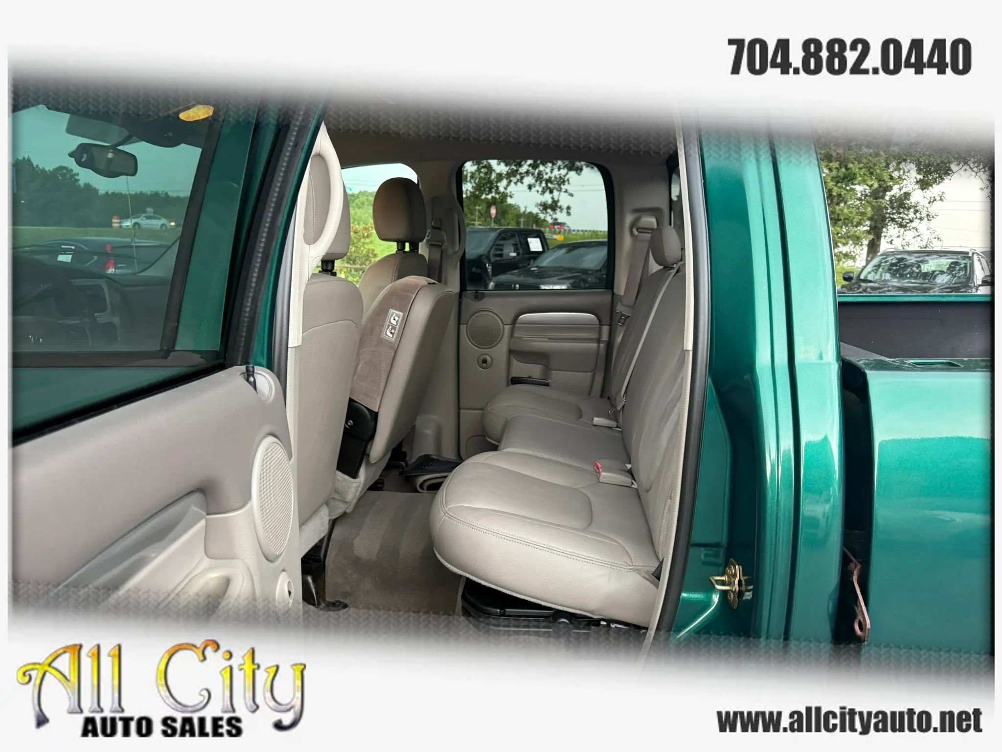 Used 2004 Dodge Ram 3500 Truck SLT w/ Trailer Tow Group RWD image 24