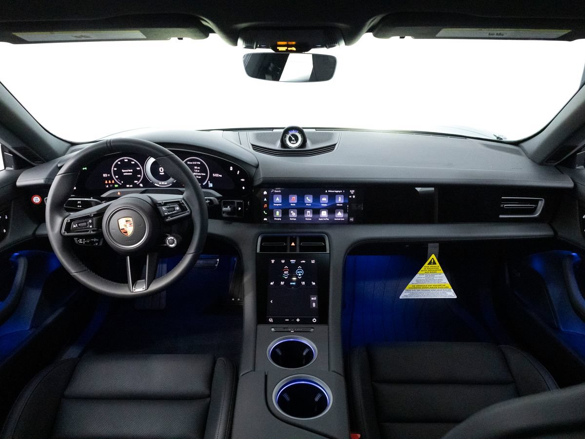 New 2026 Porsche Taycan 4S AWD/4WD image 17