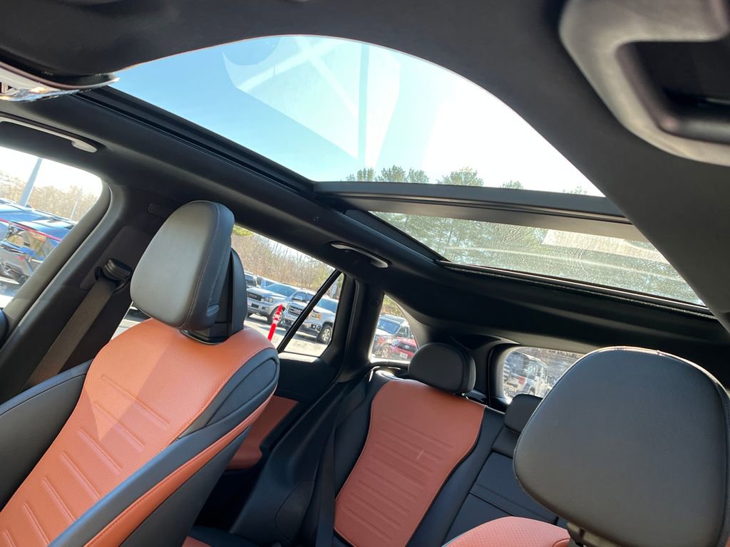 Used 2023 Mercedes-Benz GLC 300 4MATIC image 21