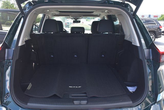 New 2026 Nissan Rogue Dark Armor FWD image 17