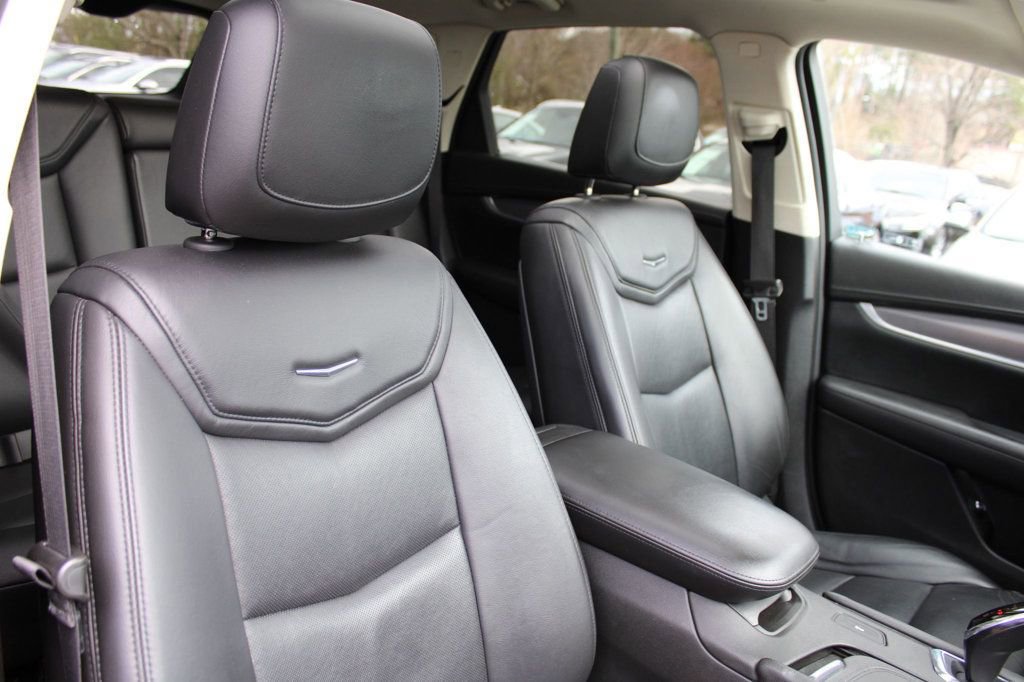 Used 2018 Cadillac XT5 Luxury w/ Driver Awareness Package image 27