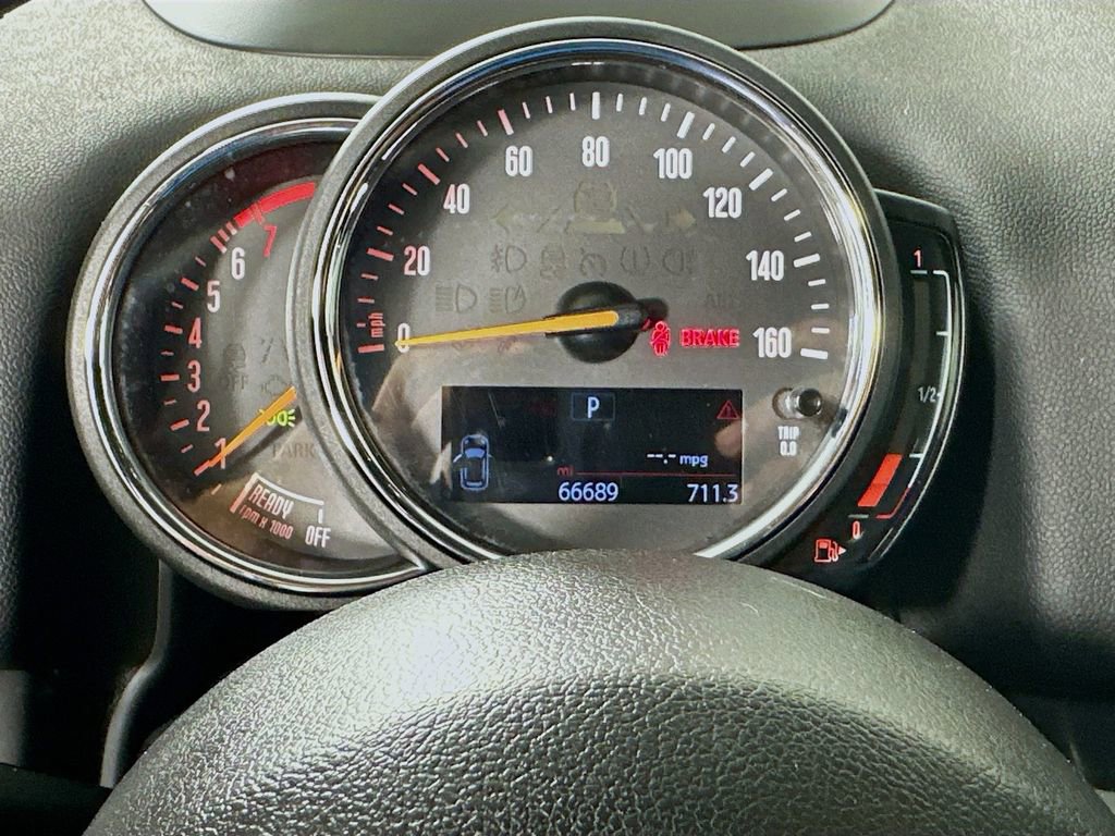 Used 2018 MINI Cooper Countryman FWD image 12