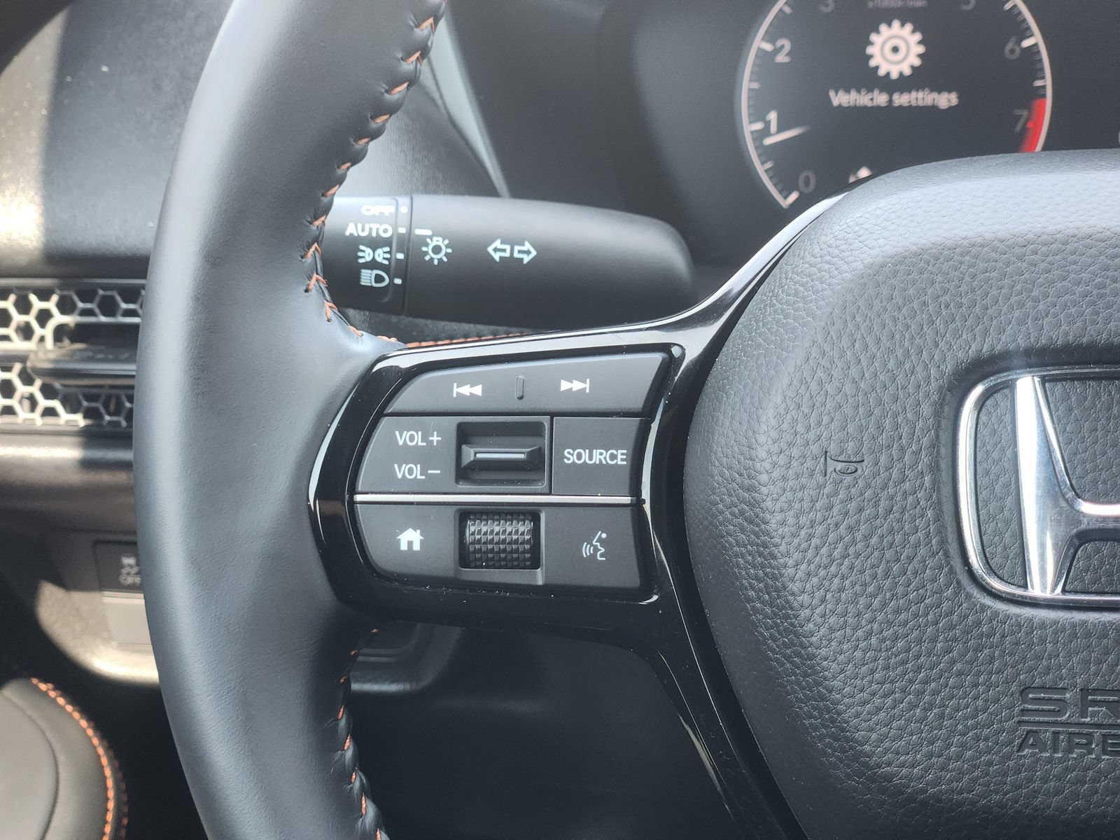 Certified 2024 Honda HR-V Sport image 31