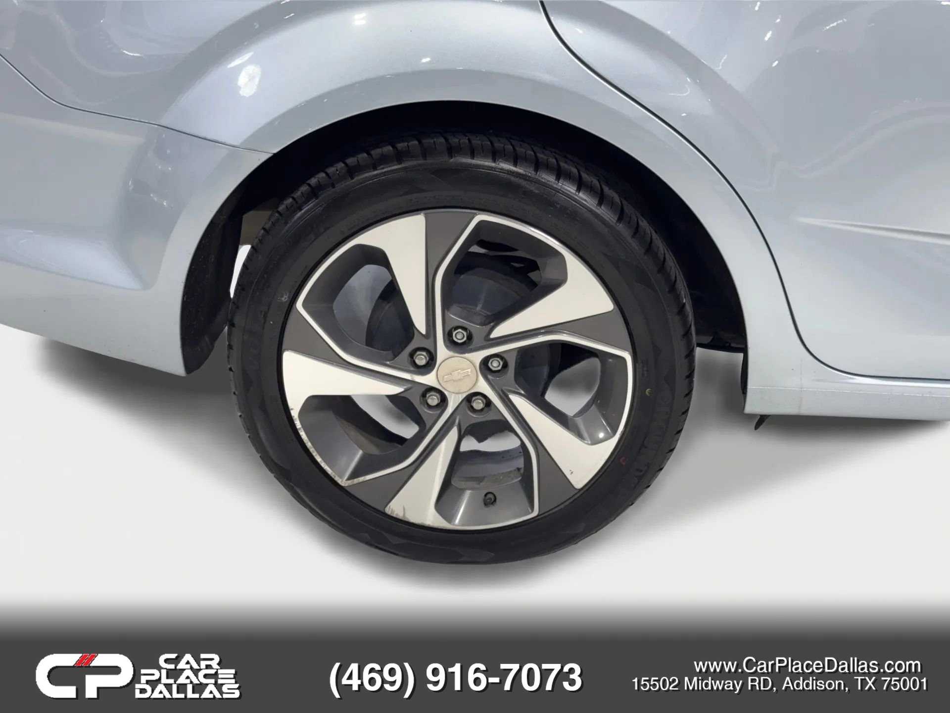 Used 2017 Chevrolet Sonic Premier FWD image 33