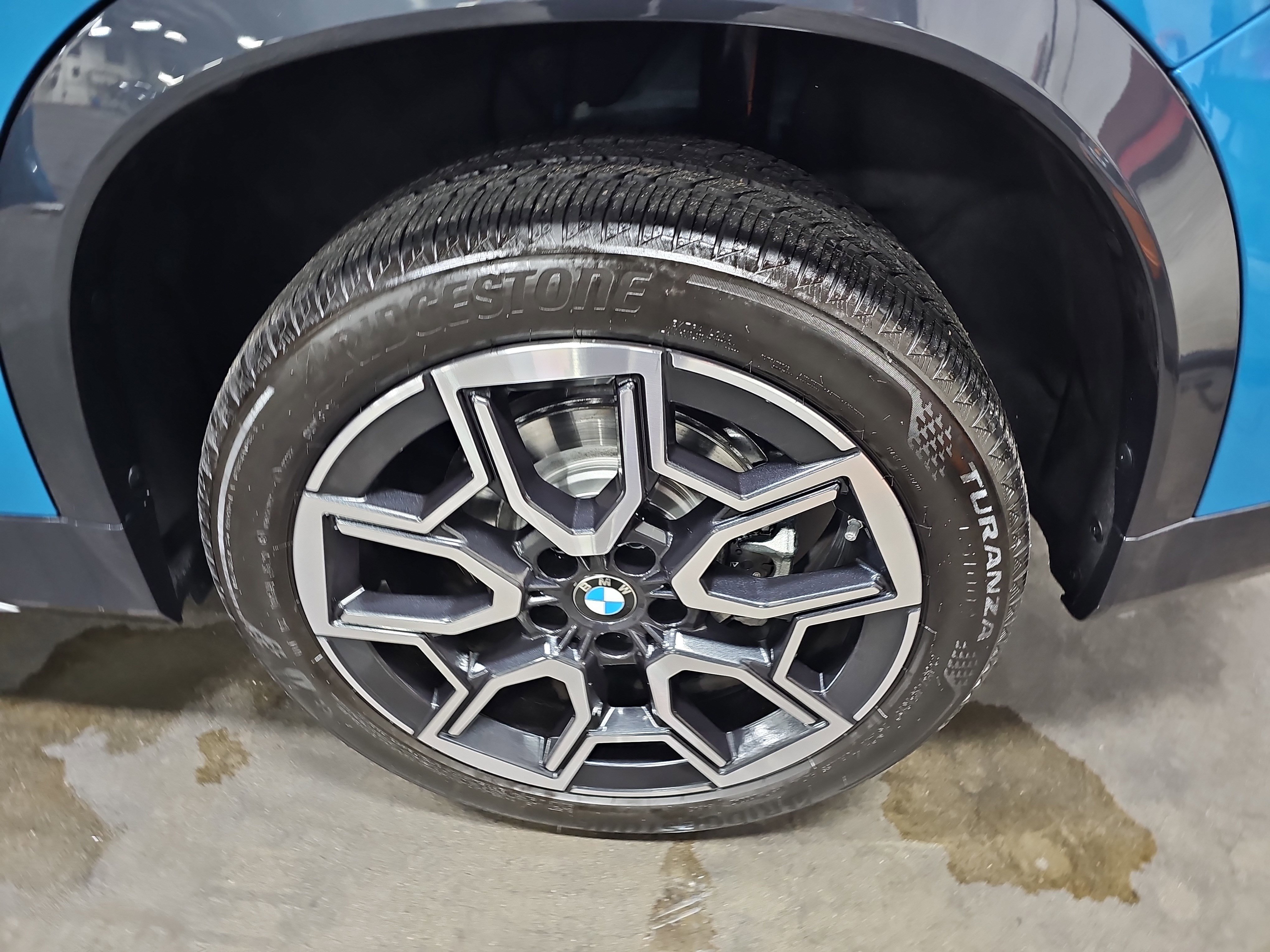 Certified 2025 BMW X1 xDrive28i w/ Technology Package AWD/4WD image 36