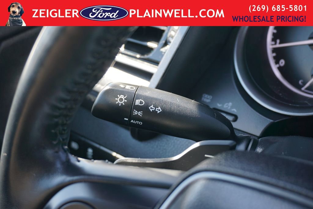 Used 2024 Toyota Camry SE image 24