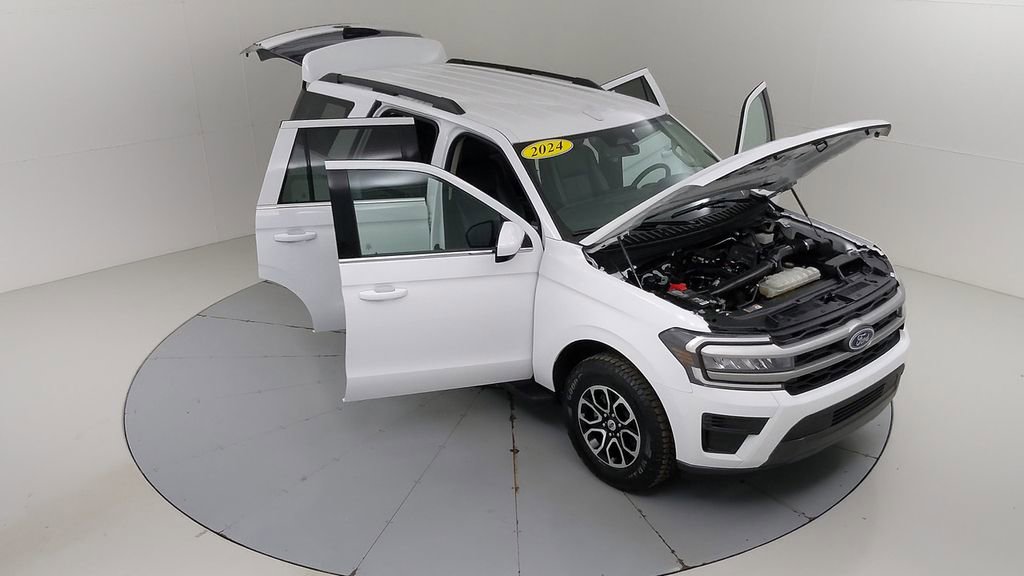Certified 2024 Ford Expedition XLT AWD/4WD image 49