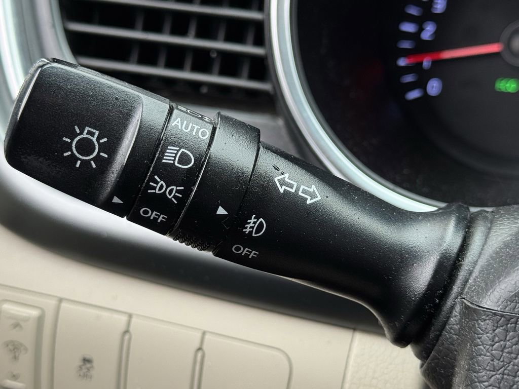 Used 2014 Kia Optima LX w/ Paint Protection Film Package image 22