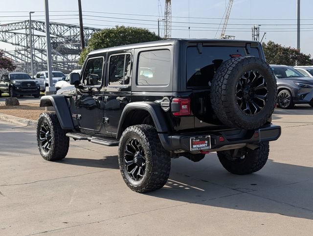 Used 2018 Jeep Wrangler Unlimited Rubicon w/ LED Lighting Group AWD/4WD image 9
