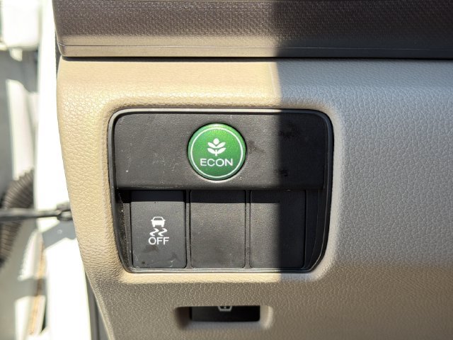 Used 2015 Honda Accord LX image 33