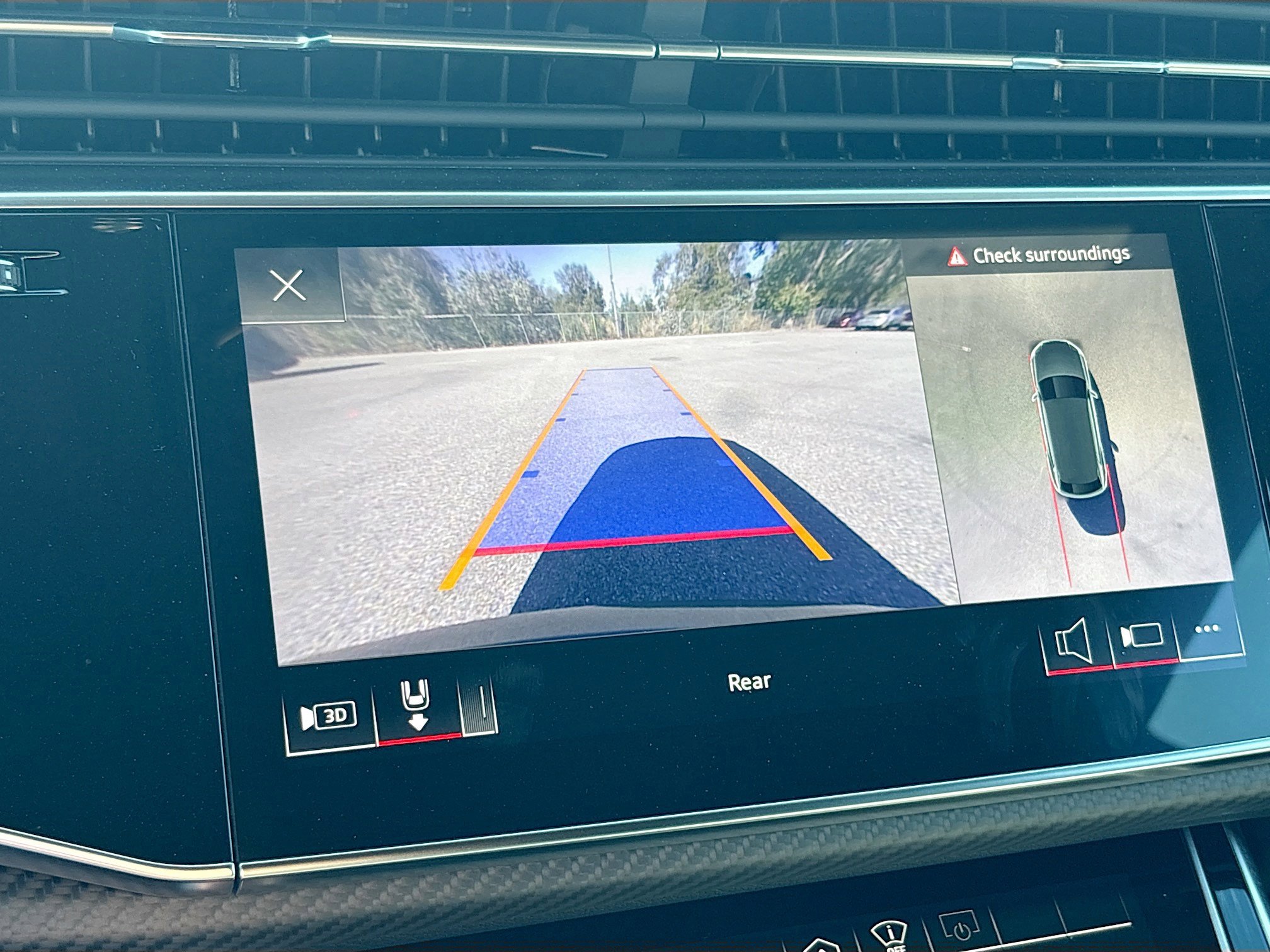 Used 2022 Audi RS Q8 image 34