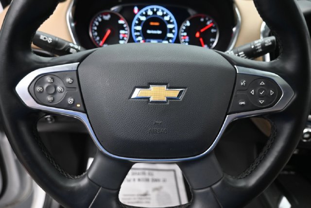 Used 2023 Chevrolet Traverse Premier AWD/4WD image 19