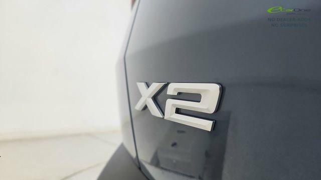 Used 2025 BMW X2 xDrive28i w/ Technology Package image 18