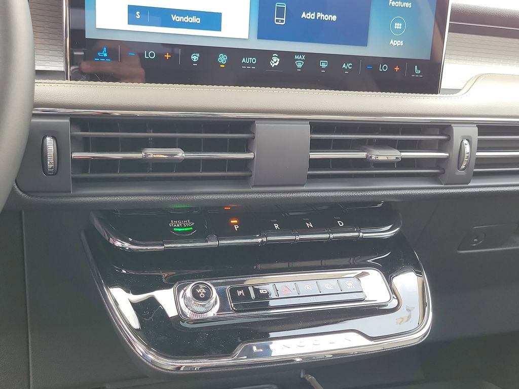 New 2026 Lincoln Corsair Premiere image 28