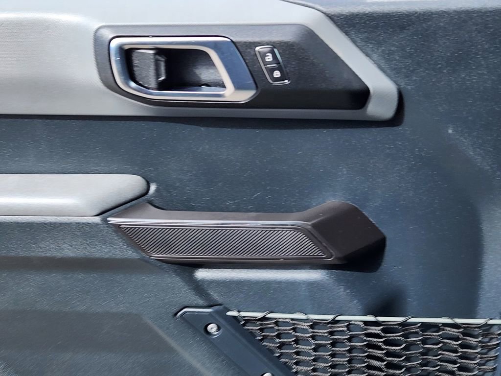 Used 2024 Ford Bronco Everglades image 6