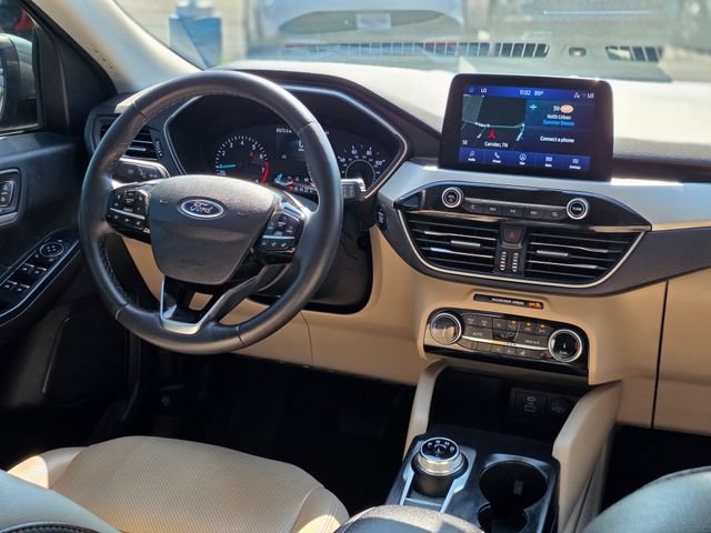 Used 2022 Ford Escape SEL AWD/4WD image 36
