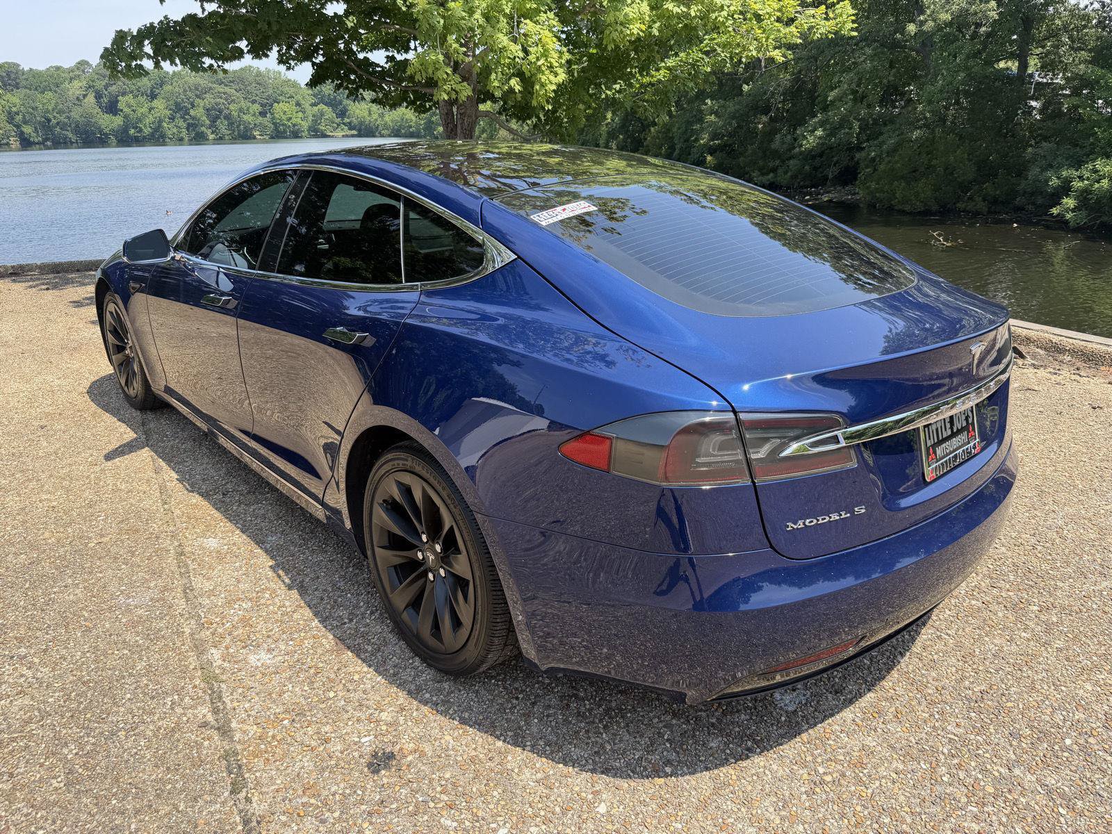 Used 2017 Tesla Model S 75 RWD image 5