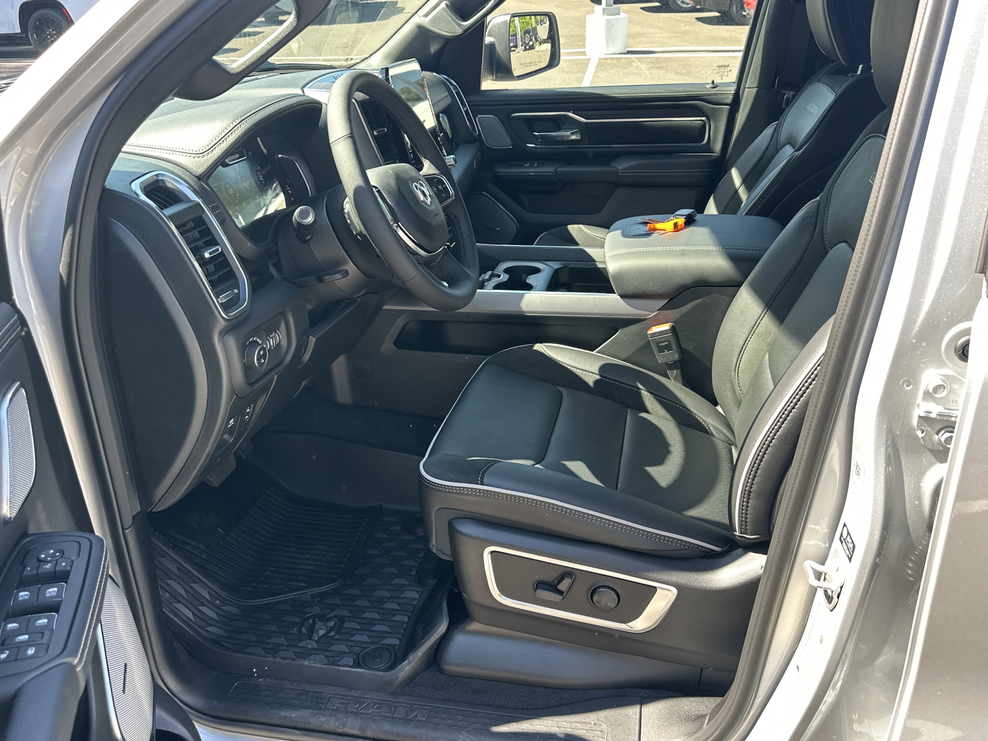 New 2026 RAM 1500 Laramie w/ Night Edition AWD/4WD image 29