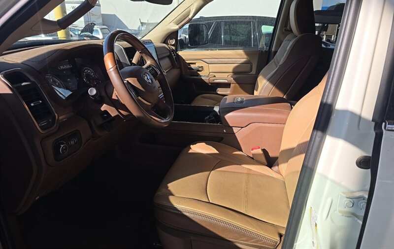 Used 2020 RAM 3500 Limited AWD/4WD image 6