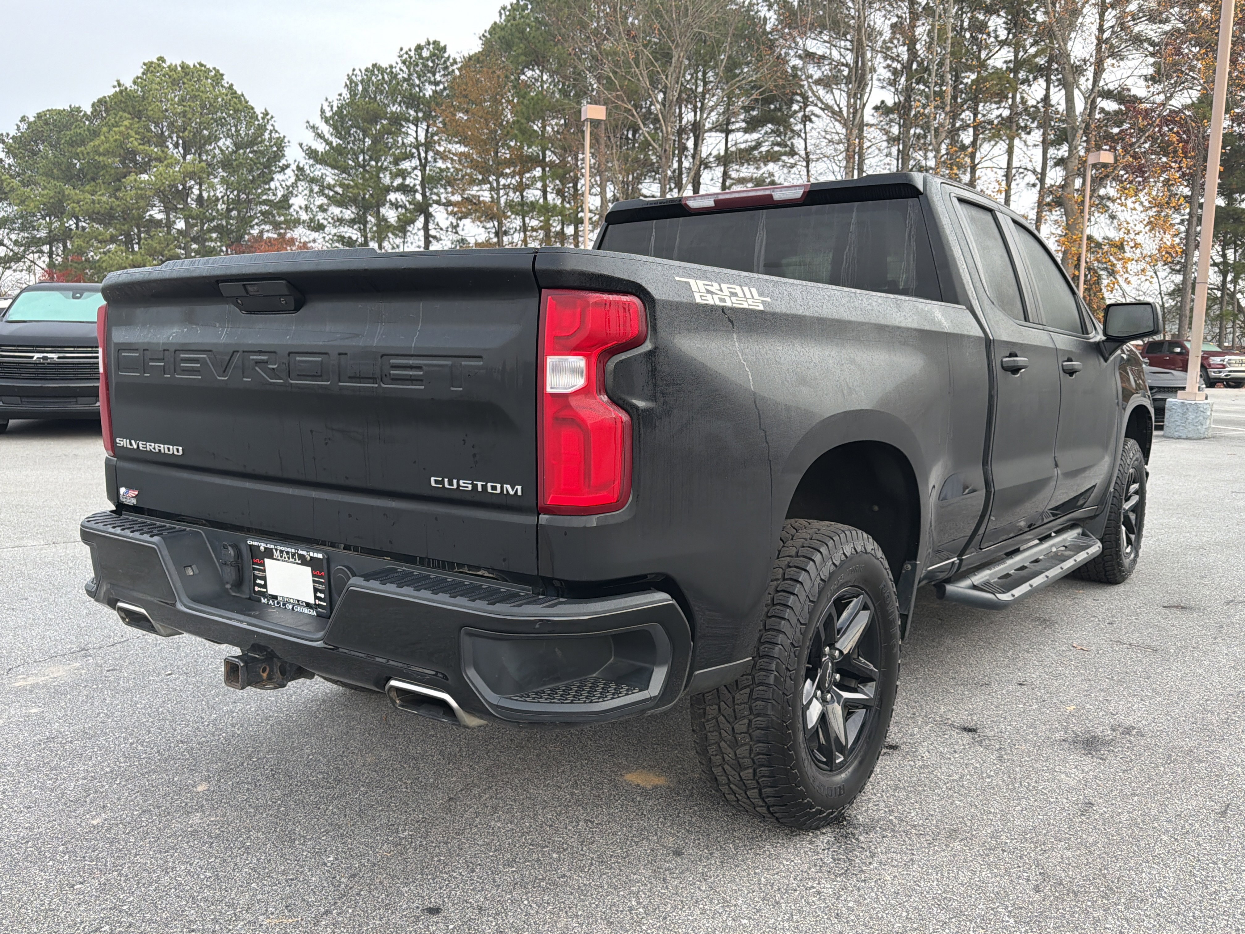 Used 2019 Chevrolet Silverado 1500 Custom Trail Boss w/ Custom Convenience Package image 6