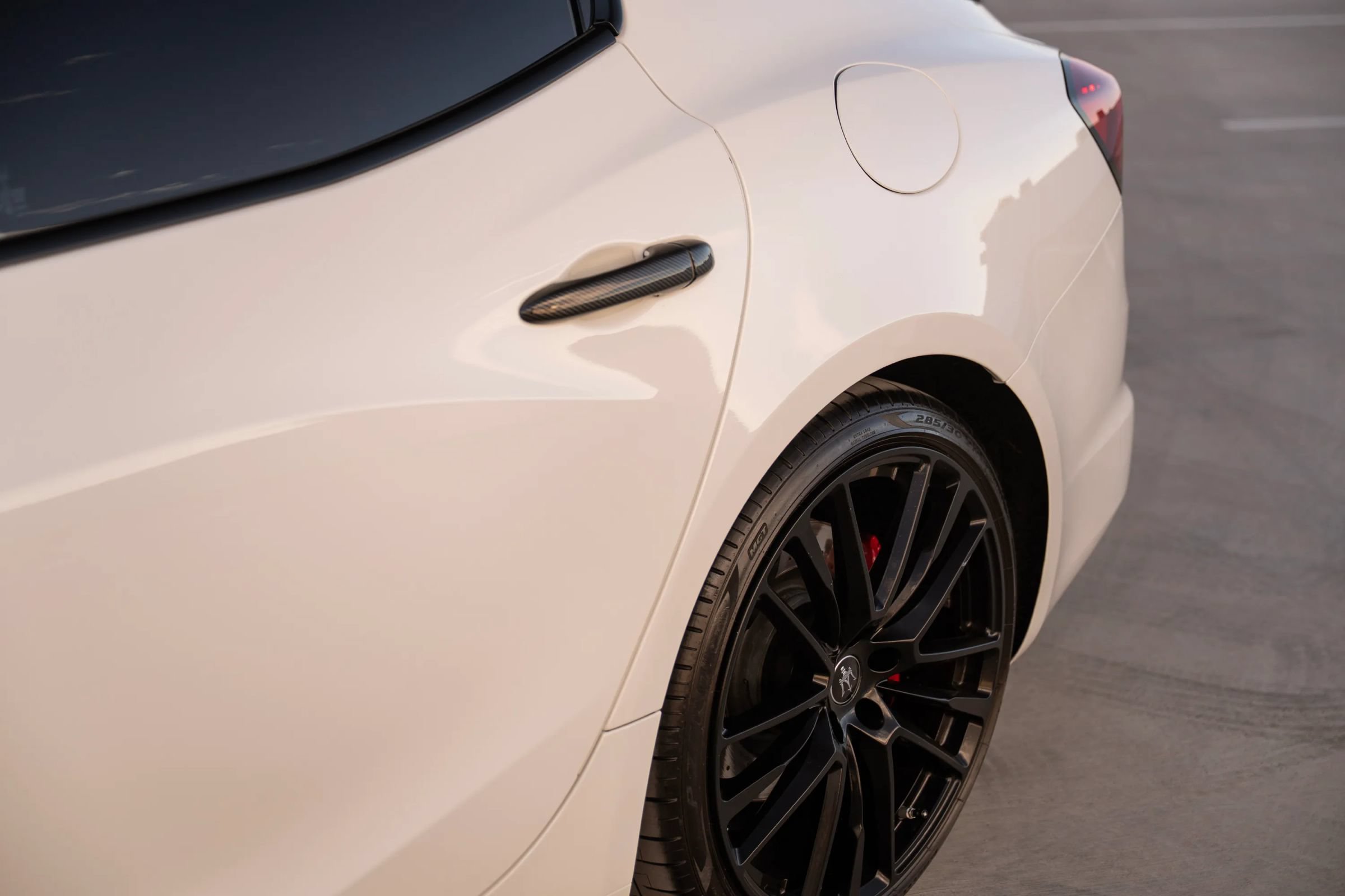 Used 2021 Maserati Ghibli Trofeo RWD image 20
