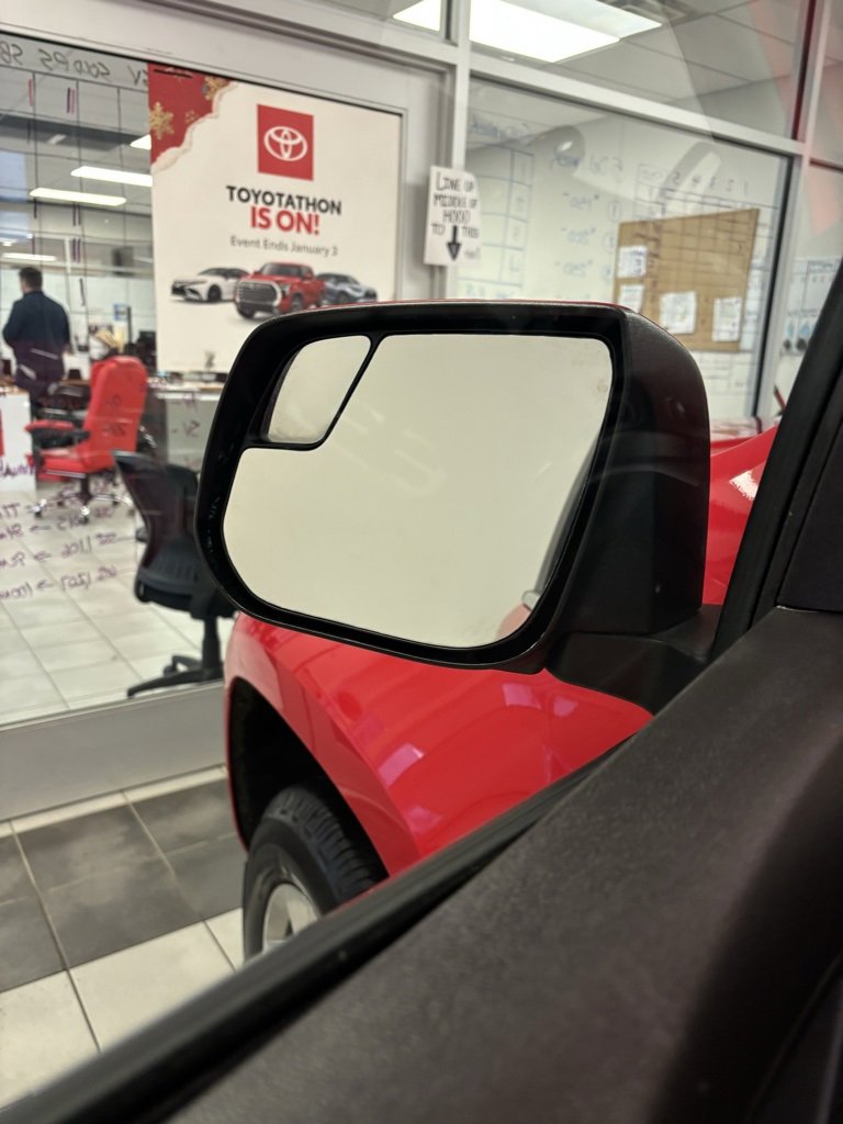 Certified 2016 Chevrolet Colorado LT image 6