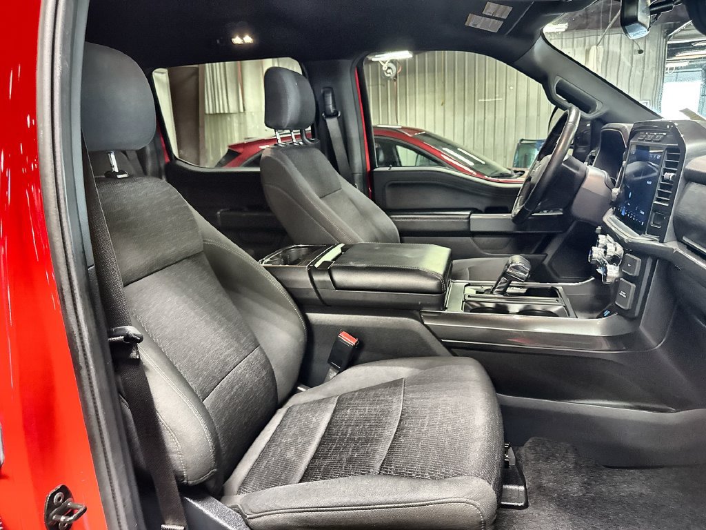 Used 2022 Ford F150 XLT w/ Equipment Group 302A High AWD/4WD image 31