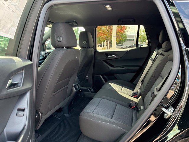 New 2027 Chevrolet Equinox LT AWD/4WD image 8