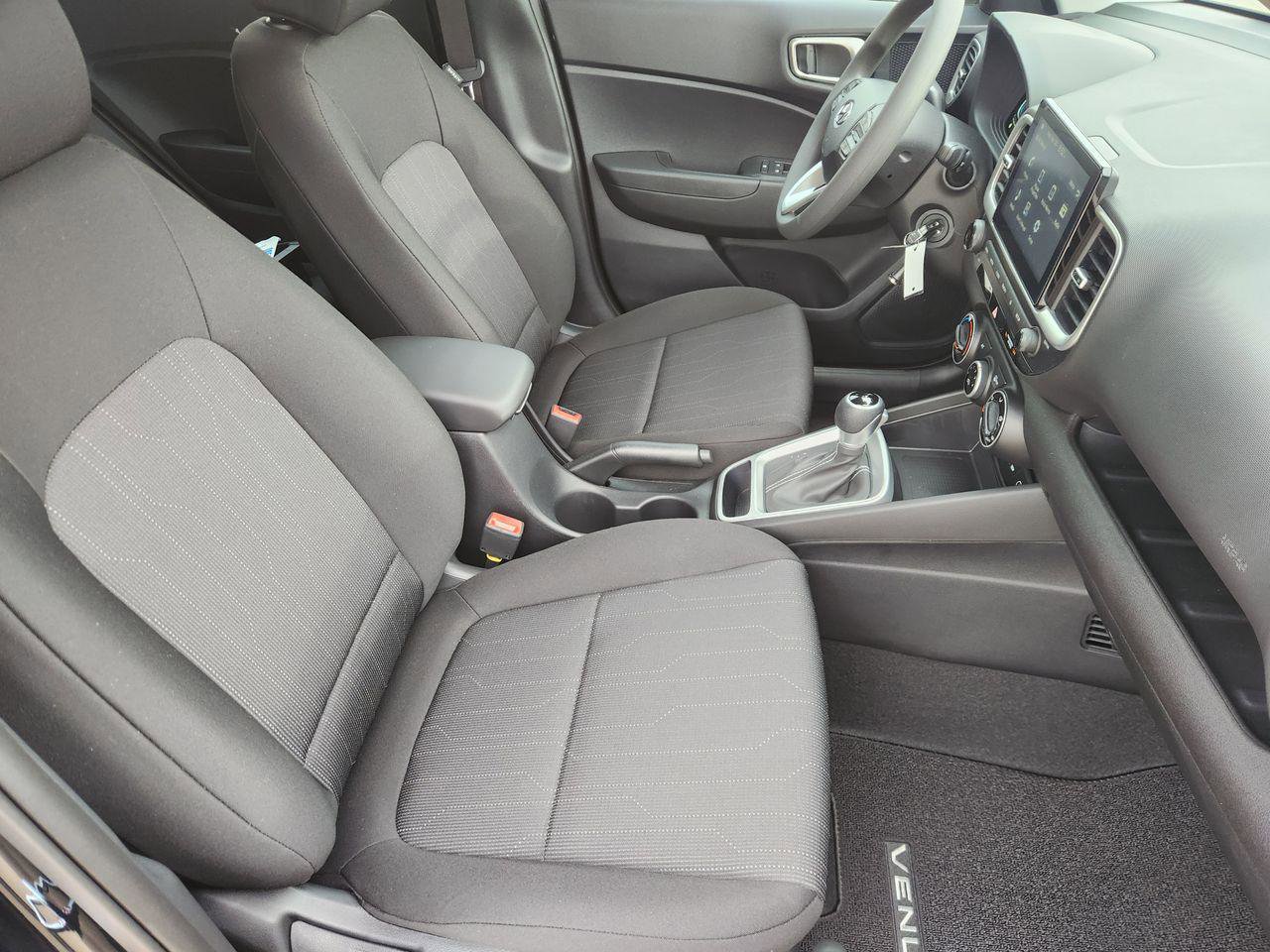 New 2026 Hyundai Venue SE FWD image 10