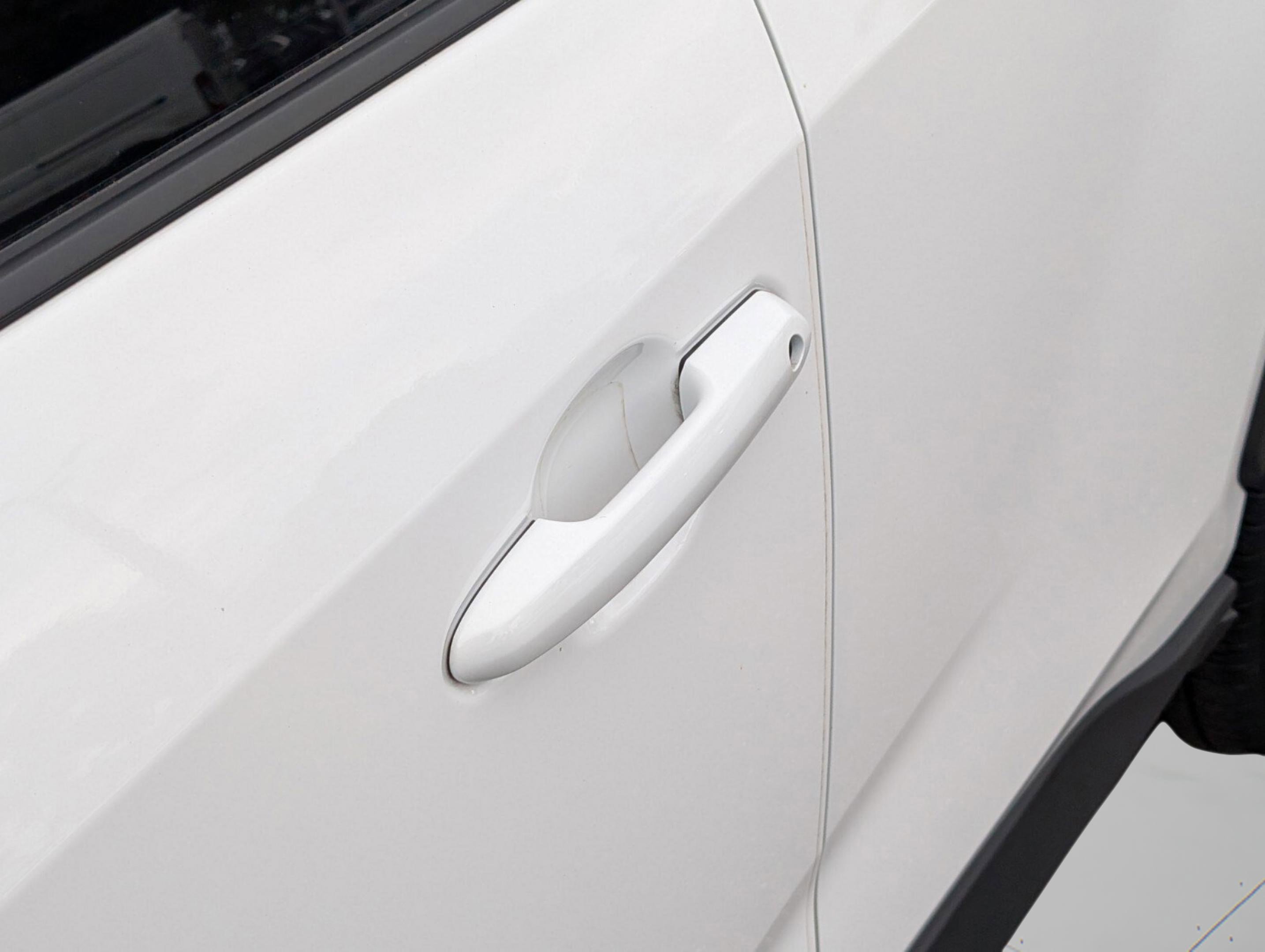 Used 2024 Toyota RAV4 LE image 17