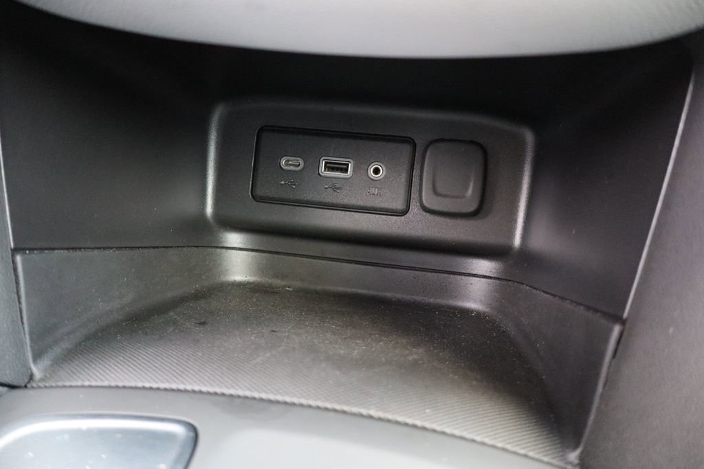 Used 2024 Chevrolet Equinox LS image 22