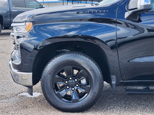 Used 2025 Chevrolet Silverado 1500 LT w/ Safety Package image 8