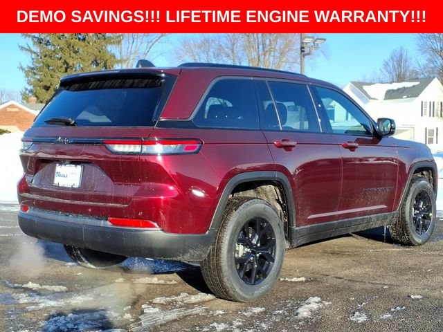 New 2026 Jeep Grand Cherokee Altitude AWD/4WD image 7