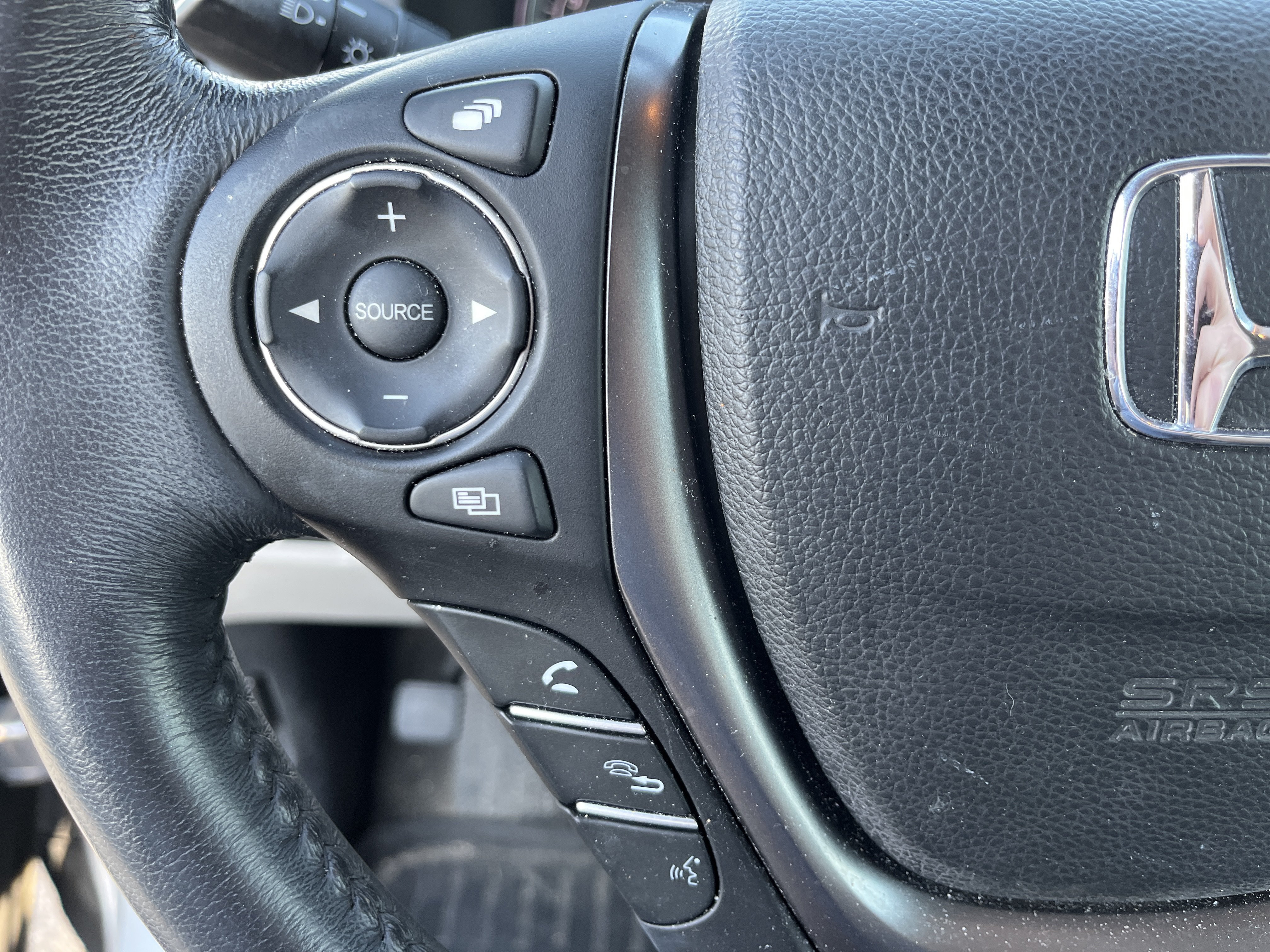 Used 2017 Honda Pilot EX-L image 26