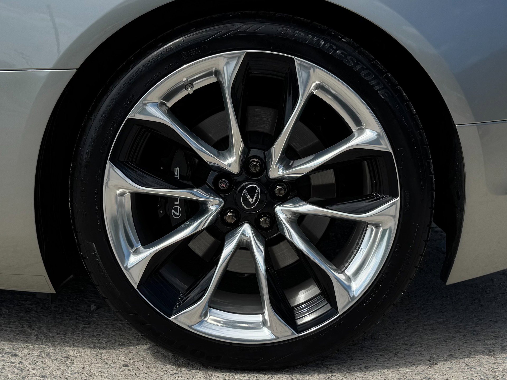 Used 2021 Lexus LC 500 Convertible w/ Touring Package image 77