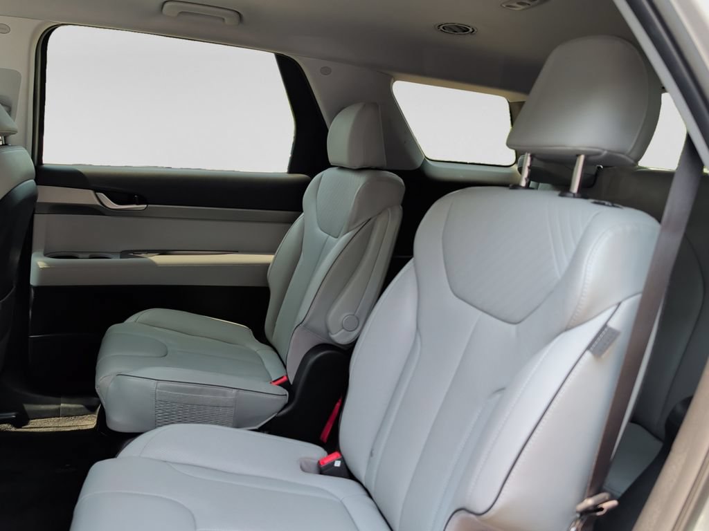 Used 2025 Hyundai Palisade SEL AWD/4WD image 31