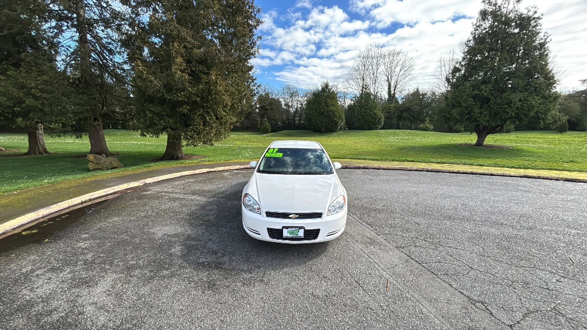 Used 2007 Chevrolet Impala LT image 2