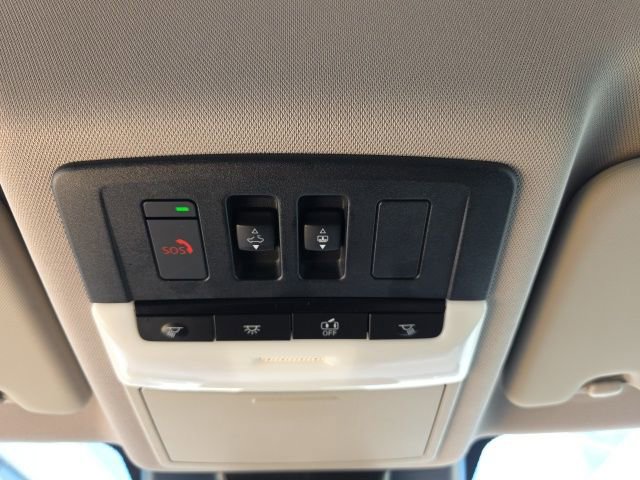 Used 2023 Nissan Rogue Platinum w/ Platinum Premium Package image 21