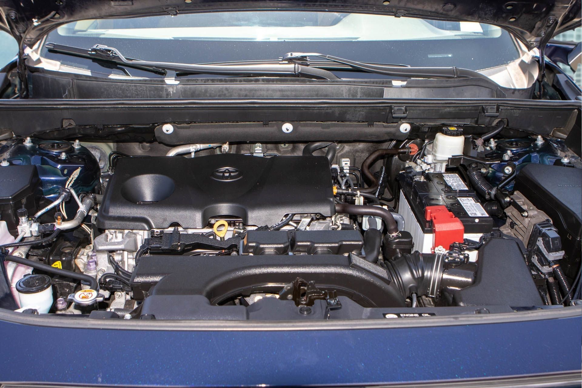 Used 2021 Toyota RAV4 XLE Premium image 34