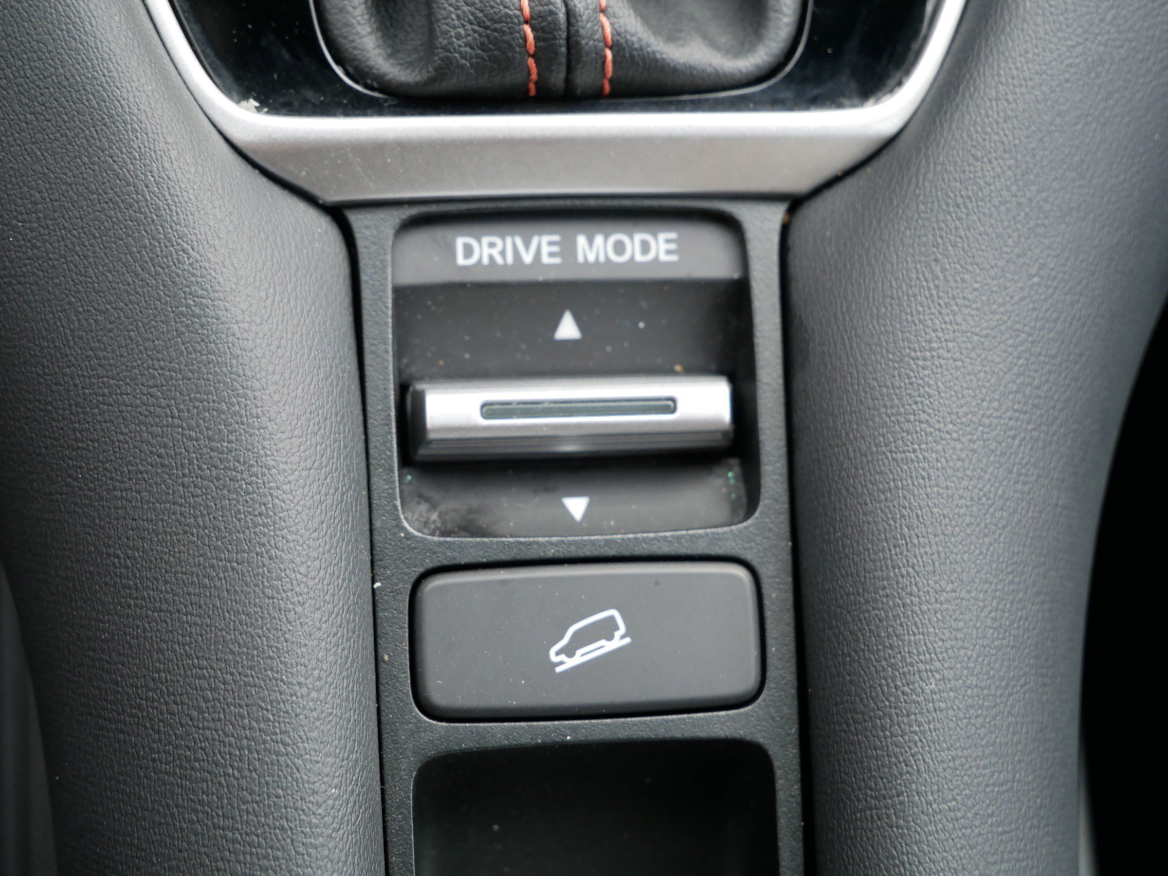 Certified 2024 Honda HR-V Sport image 33