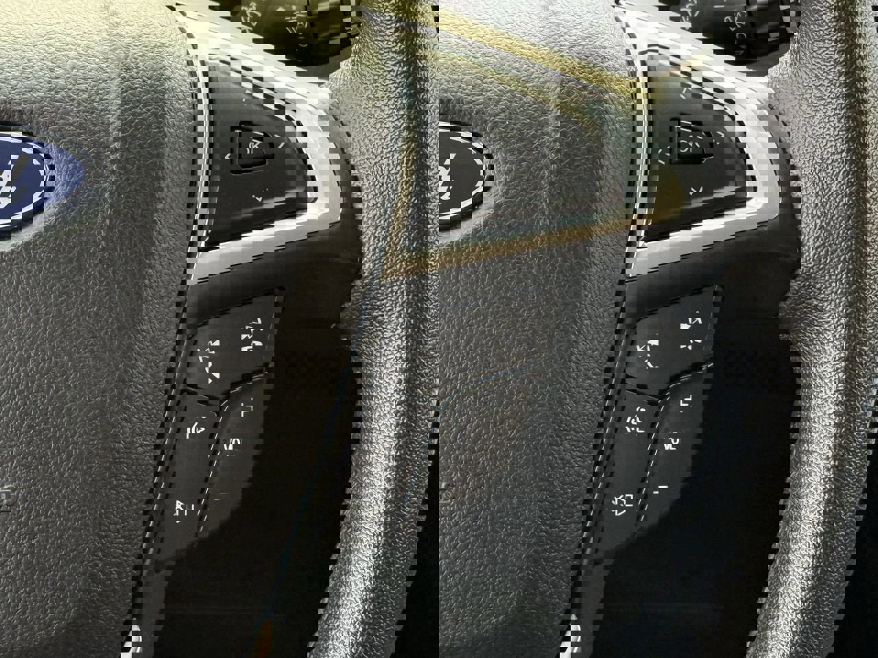 Used 2024 Ford Edge Titanium image 14